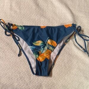 NWOT Bikini Bottom with Orange Leaf Print